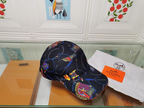 ブランド帽子背面デザイン